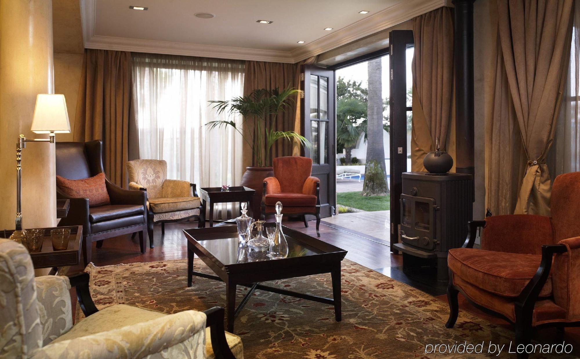 Southern Sun Katherine Street Йоханнесбург Экстерьер фото